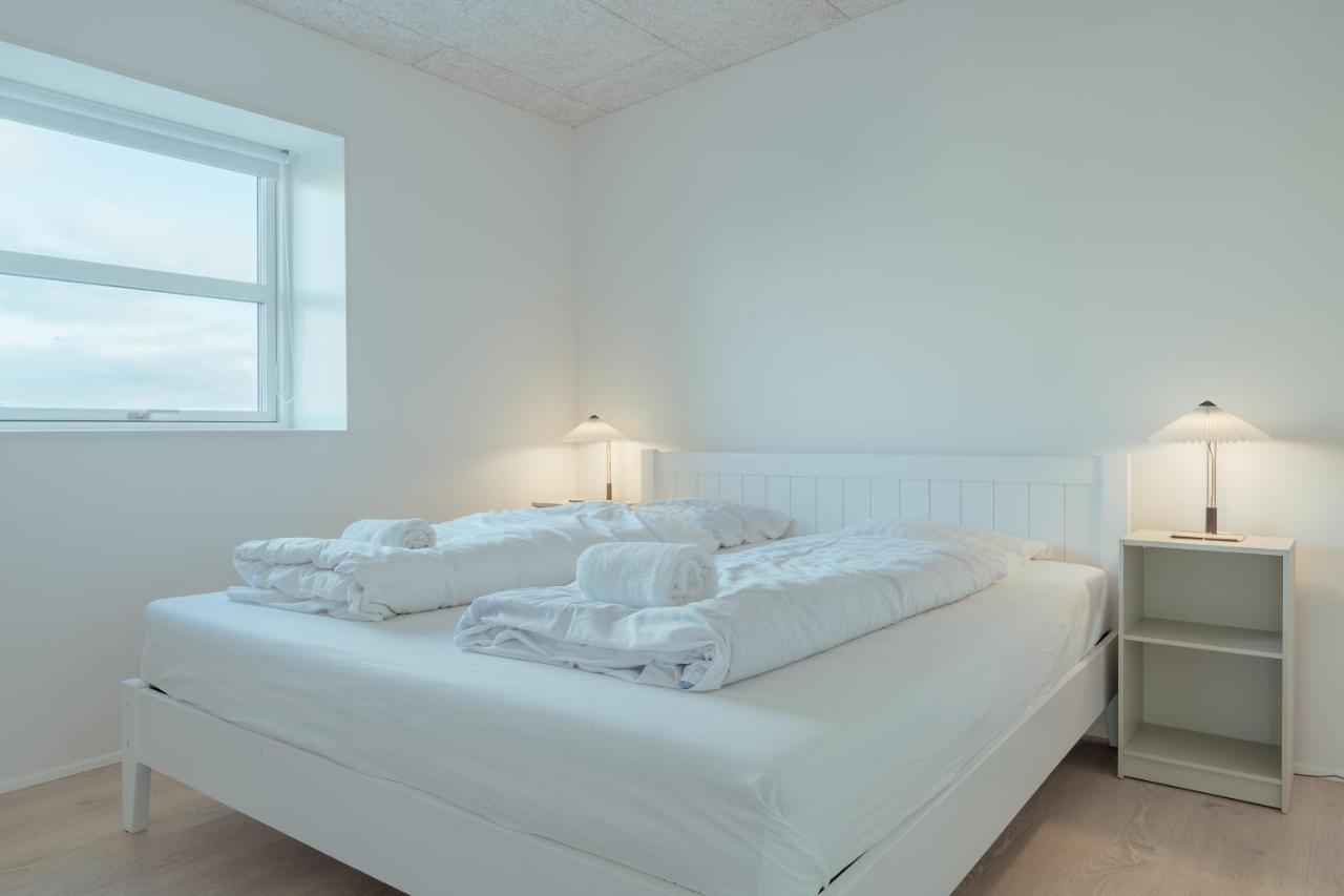 New 2 Bedroom Apt - Ocean And Mountain View Tórshavn Eksteriør bilde