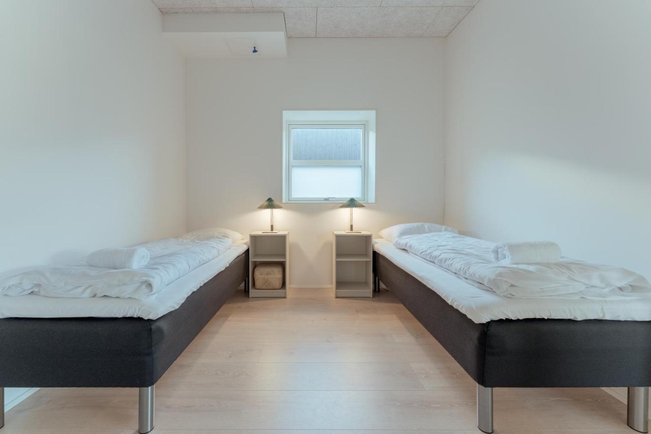New 2 Bedroom Apt - Ocean And Mountain View Tórshavn Eksteriør bilde