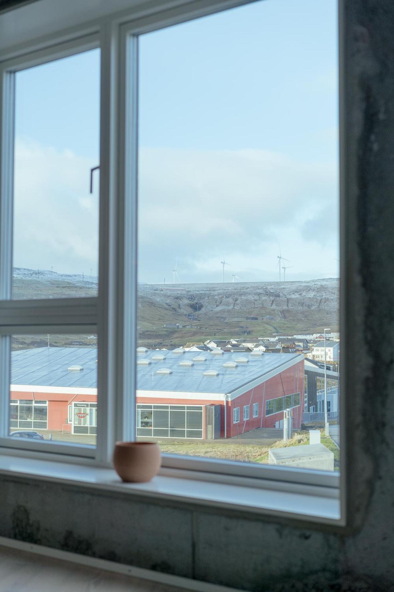 New 2 Bedroom Apt - Ocean And Mountain View Tórshavn Eksteriør bilde